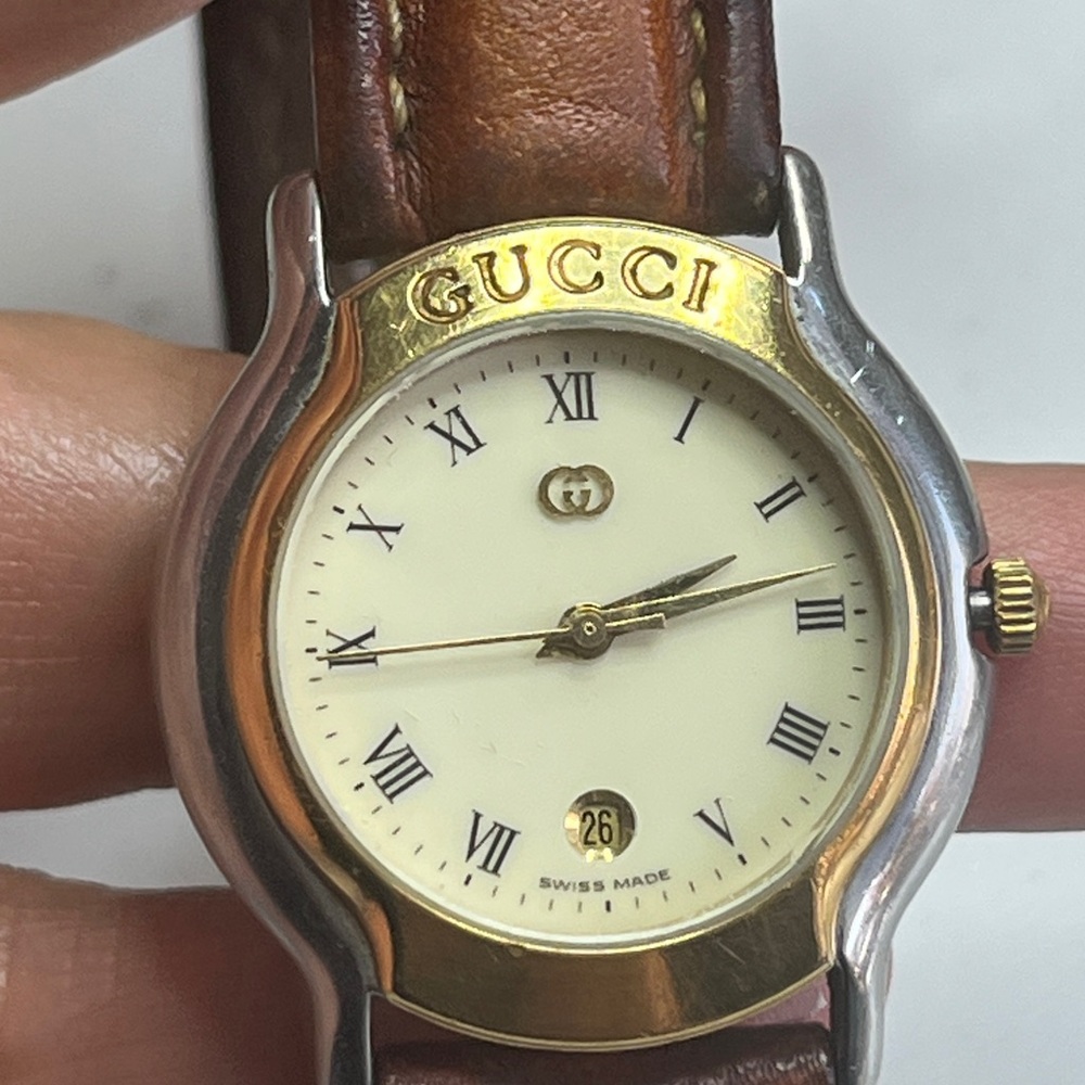 Gucci 8000L two tone ladies watch - Picture 3 of 14
